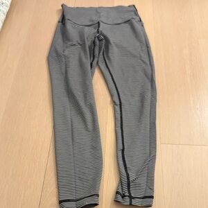 Lululemon full length black and white leggings
